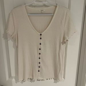 Maurice’s cream colored top size L